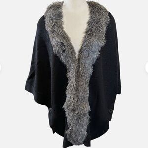 Coldwater Creek Black Sweater Open Poncho Cardigan Gray Faux Fur Trim